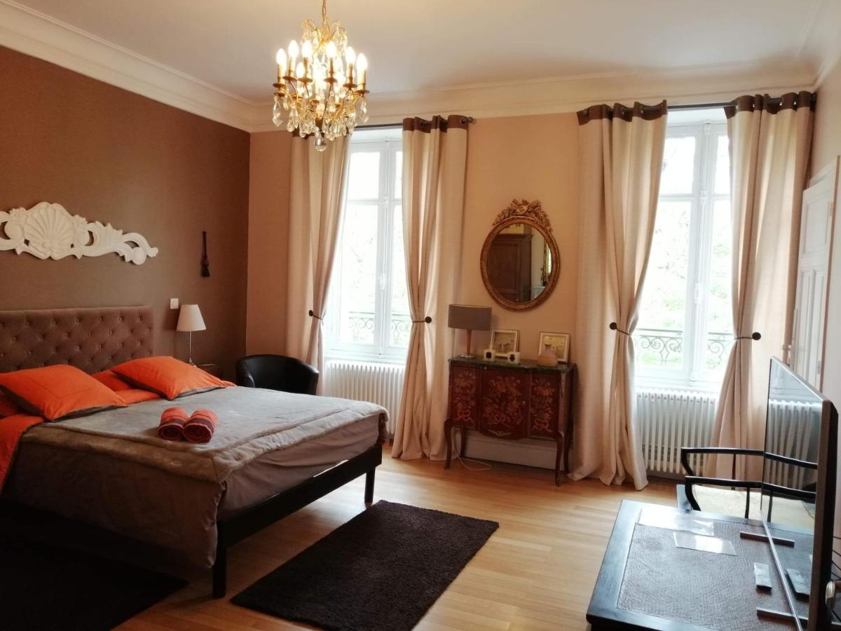 Chambres d'Hôtes Côté Parc-Côté Jardin Nevers Esterno foto