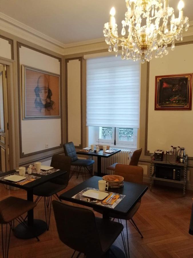 Chambres d'Hôtes Côté Parc-Côté Jardin Nevers Esterno foto