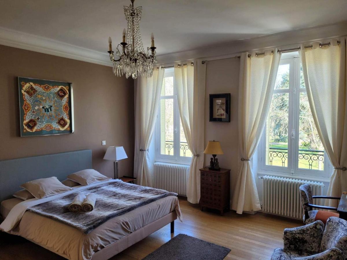 Chambres d'Hôtes Côté Parc-Côté Jardin Nevers Esterno foto