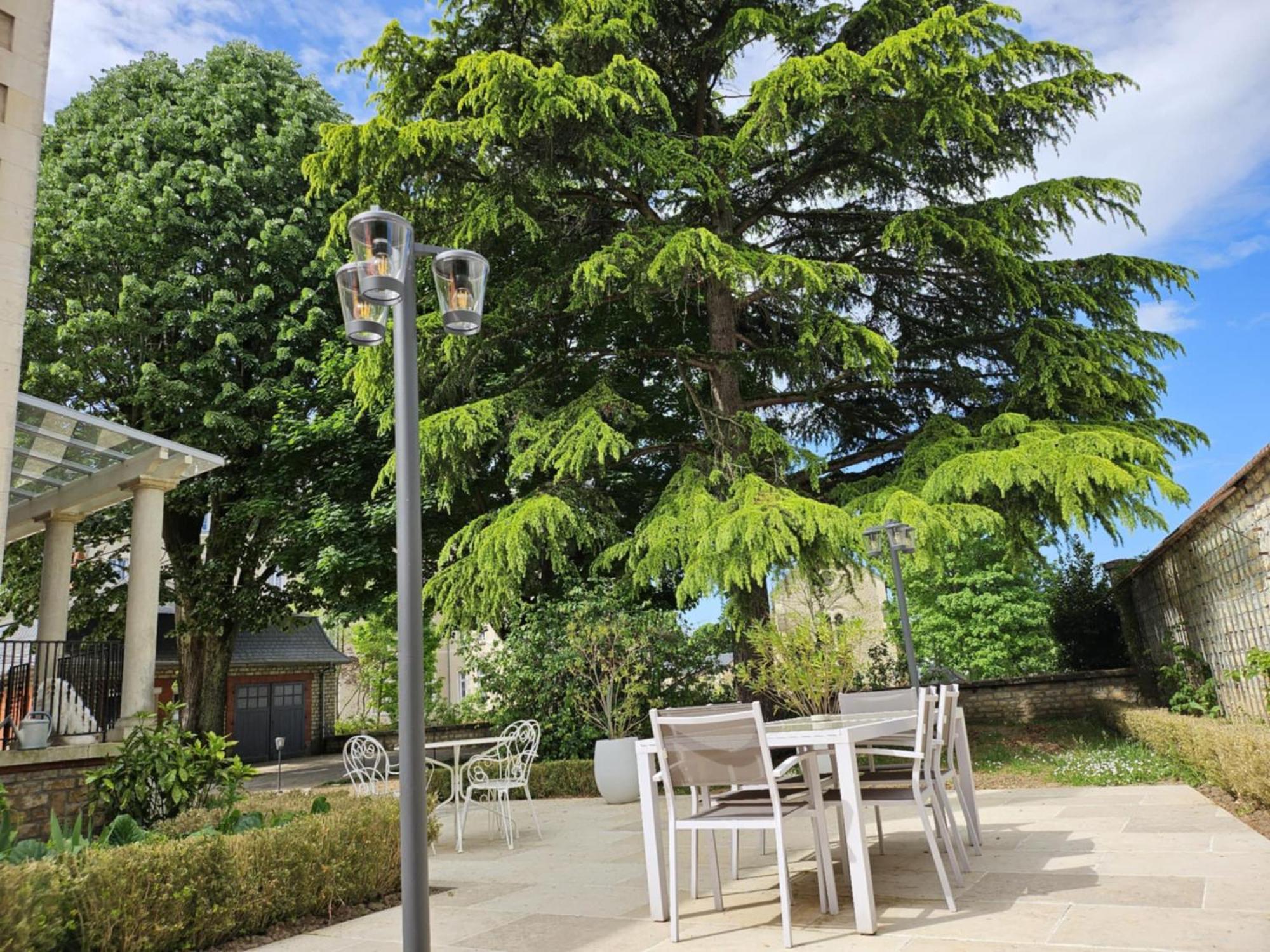 Chambres d'Hôtes Côté Parc-Côté Jardin Nevers Esterno foto