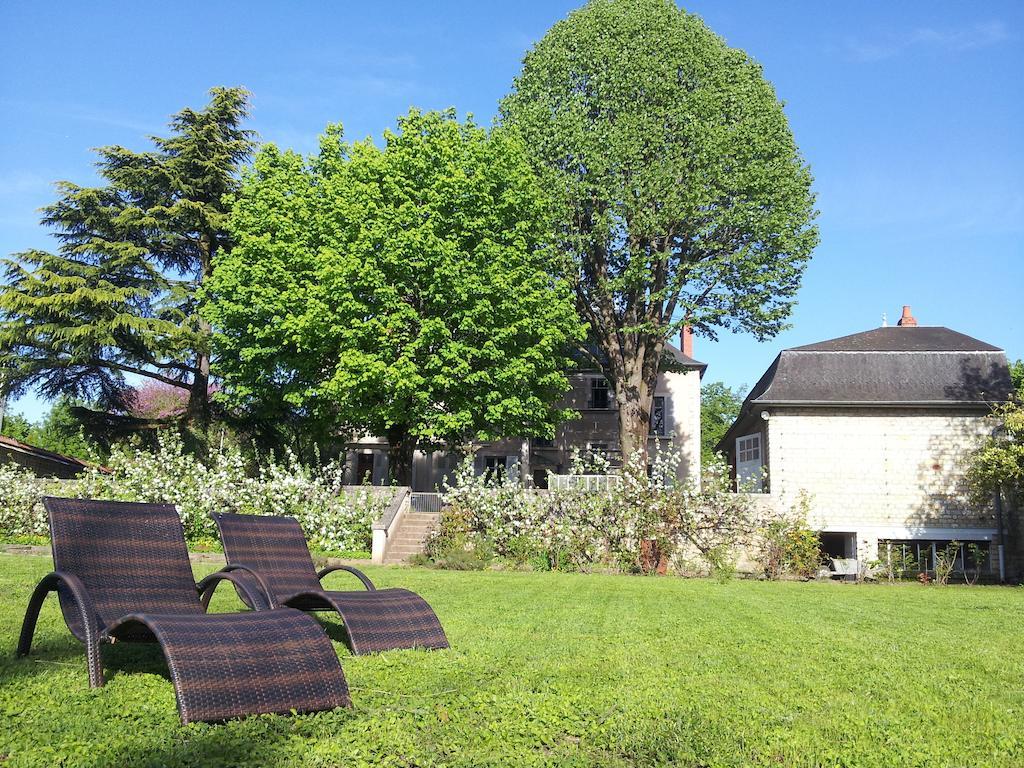 Chambres d'Hôtes Côté Parc-Côté Jardin Nevers Esterno foto