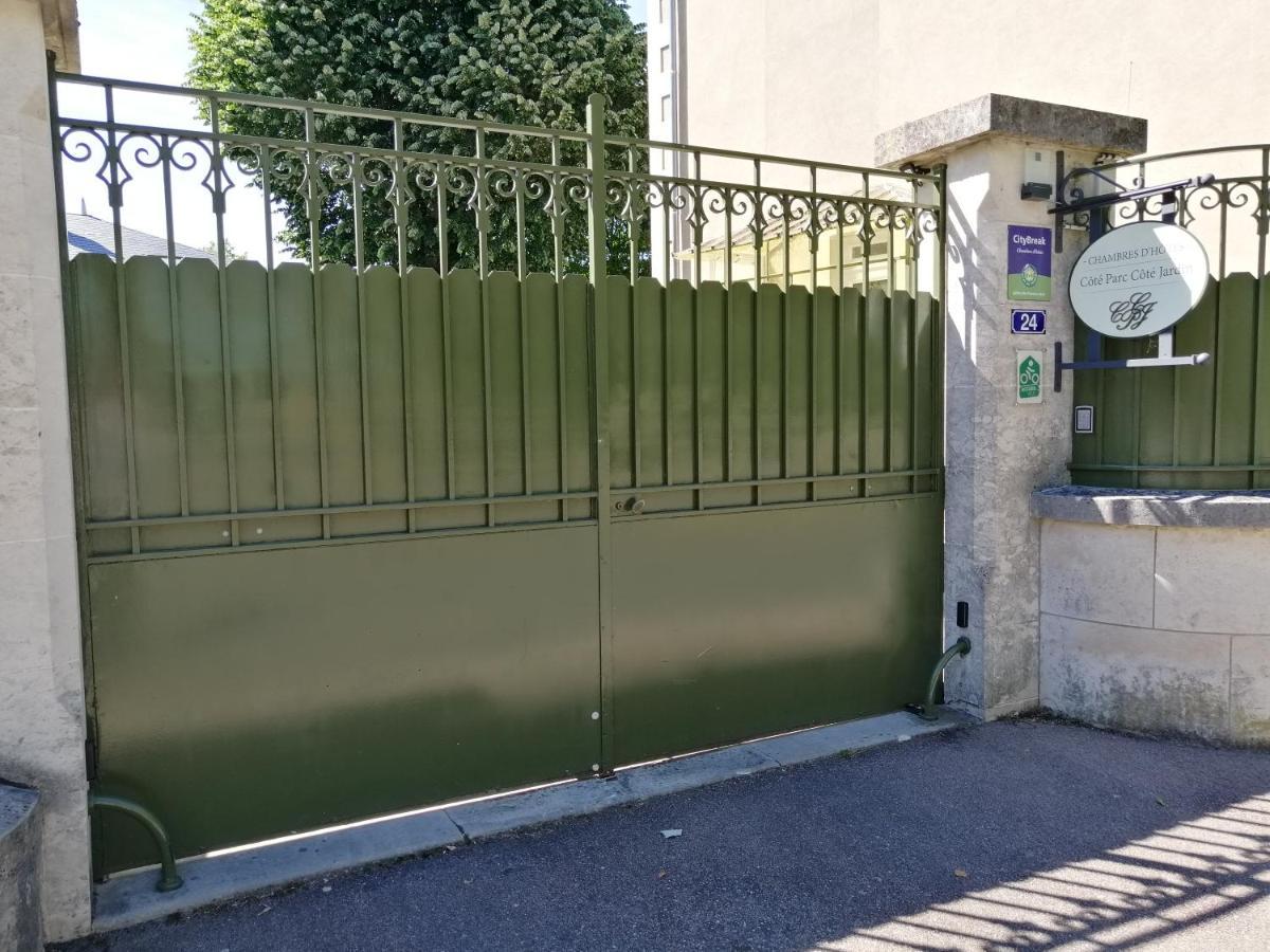 Chambres d'Hôtes Côté Parc-Côté Jardin Nevers Esterno foto